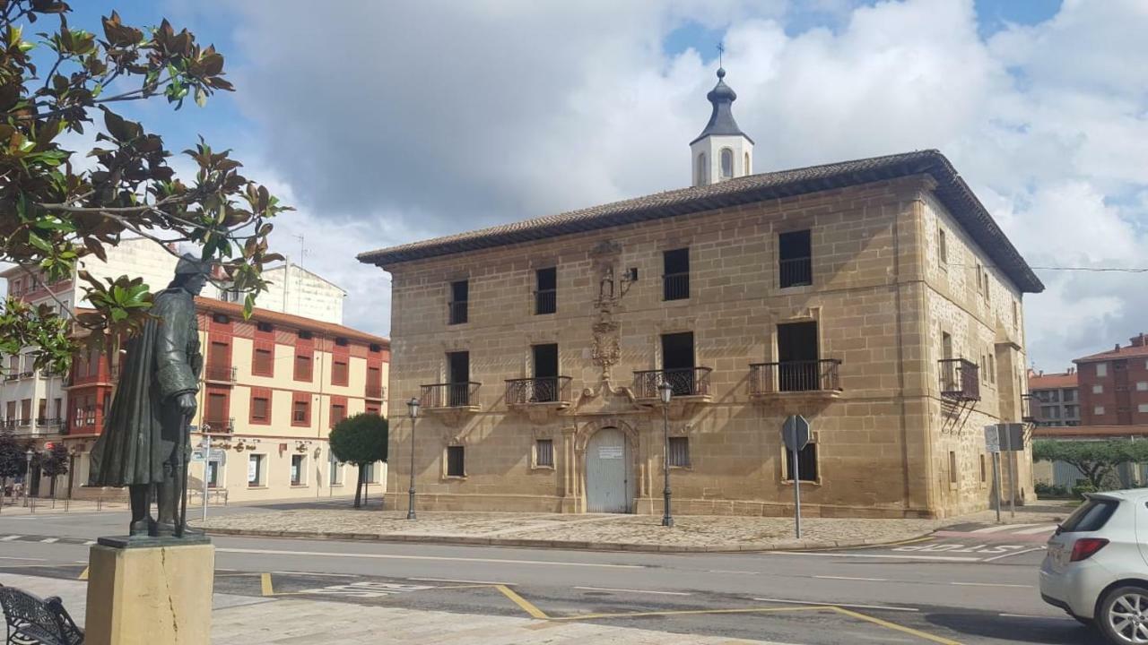 Apartamento Entrevinas En El Corazon De La Rioja Fuenmayor 外观 照片